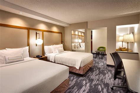 fairfield suites and inns.